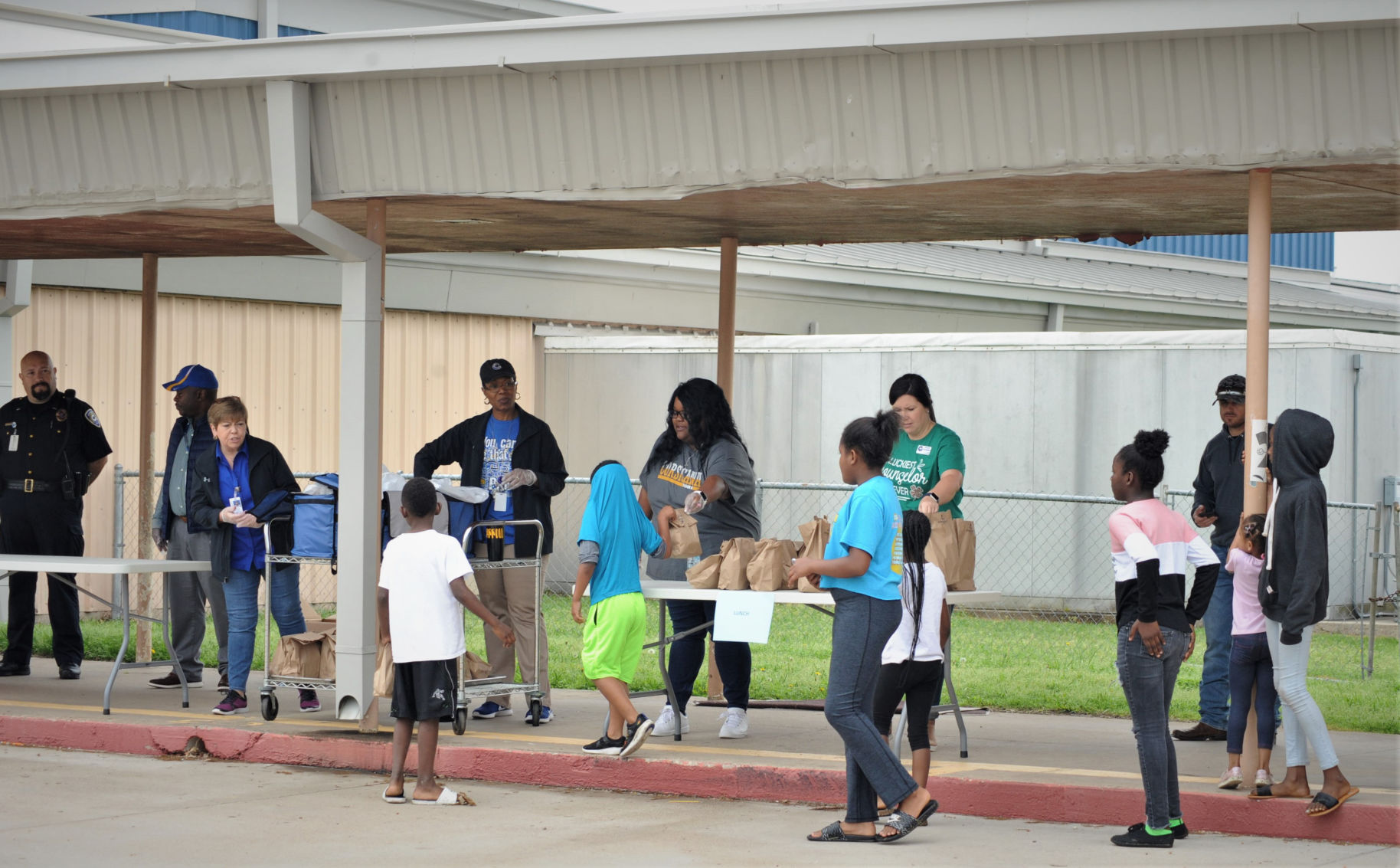 3-17-20 CISD Meals at Carroll.jpg